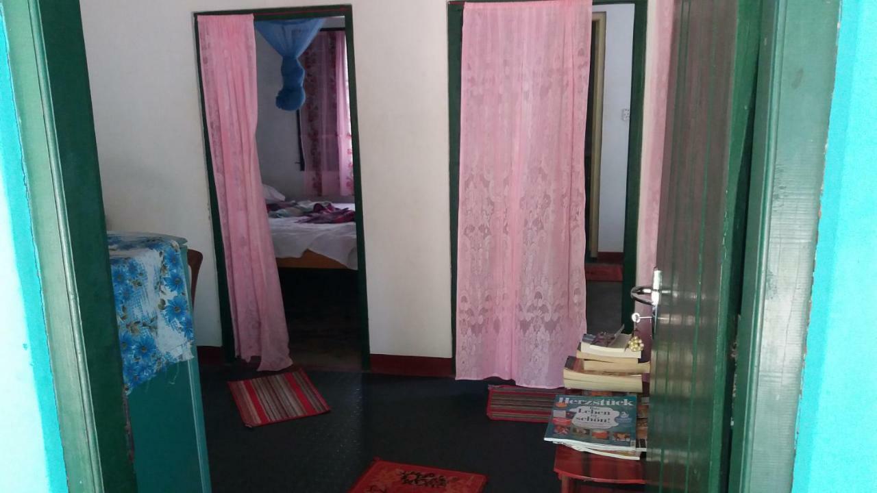 Theepan'S Home Nilaveli Extérieur photo