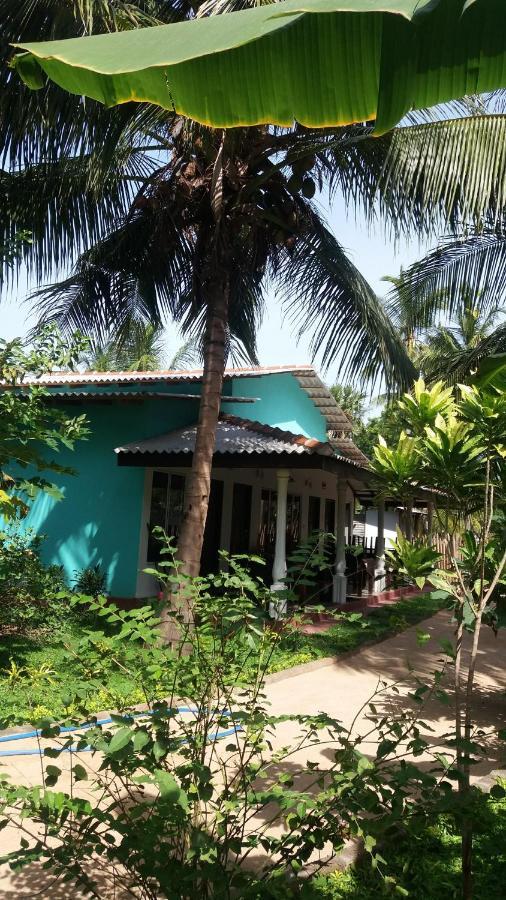 Theepan'S Home Nilaveli Extérieur photo
